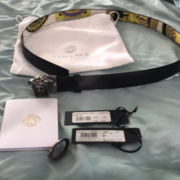Versace Other - Versace cornici reversible belt. 1 inch width